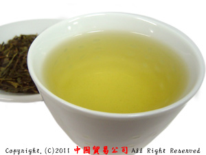 中国緑茶　原料　水色